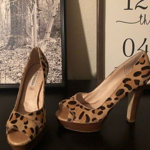 Steve Madden Leopard Peep Toe Heels